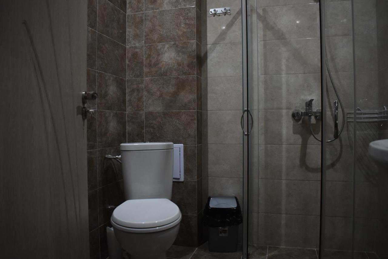 Хотел Чинар Кирково Ngoại thất bức ảnh
