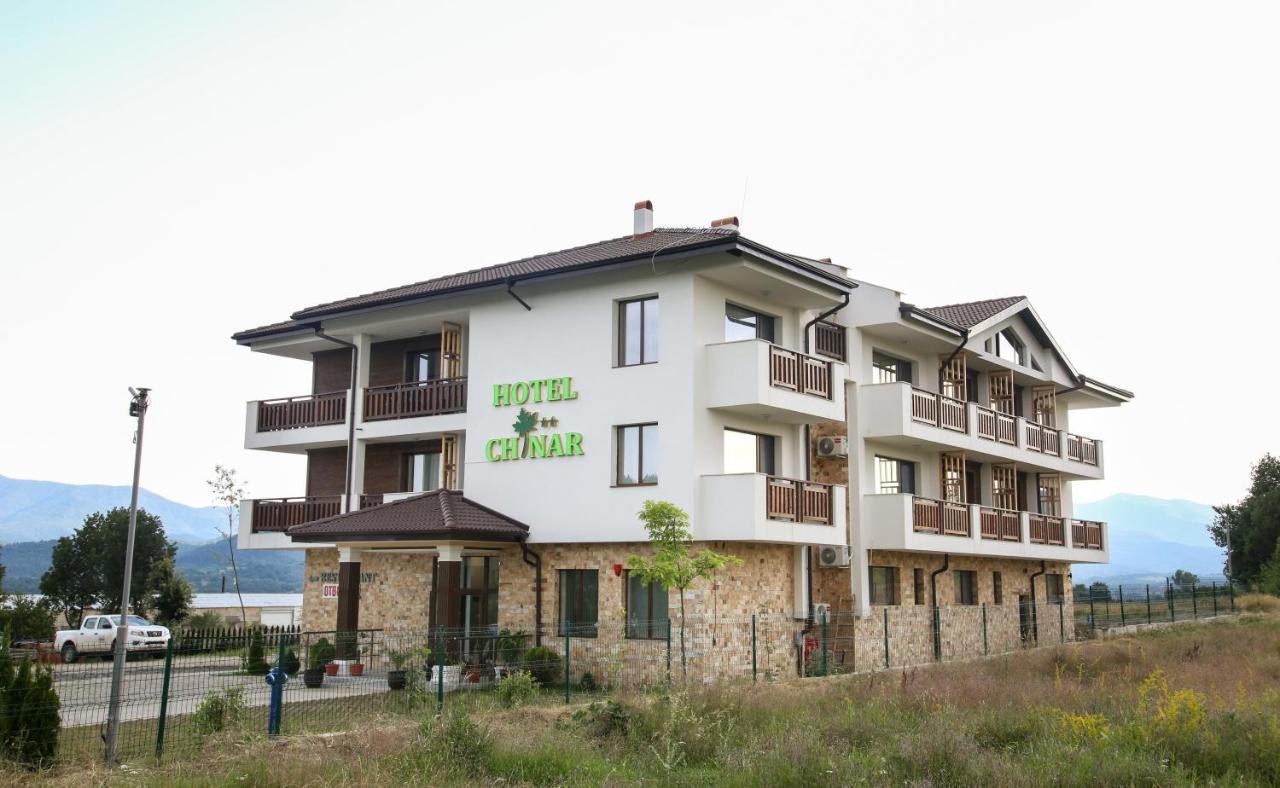 Хотел Чинар Кирково Ngoại thất bức ảnh